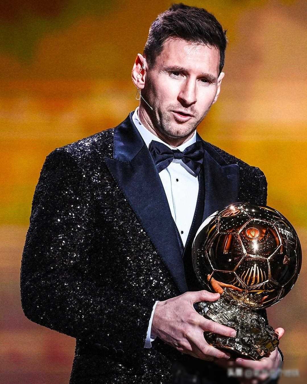 下半场发力！康宁汉姆15中7得到27分4篮板9助攻