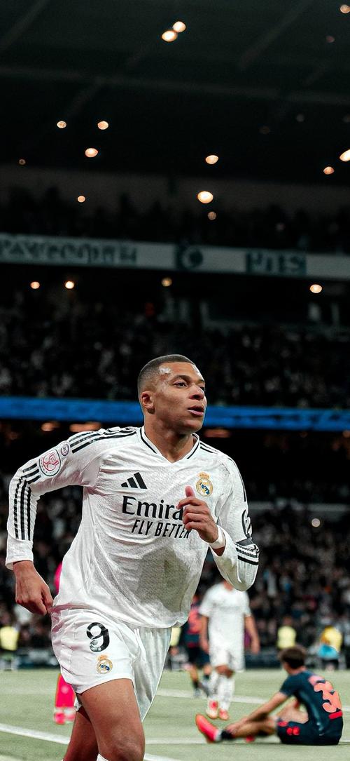 韩媒爆料：将在明年LCK杯中试点“教练语音”