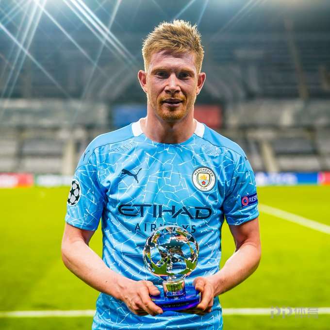 浙江男篮以55-54战胜深圳男篮，约翰逊和兰道夫贡献关键得分，浙江内线优势明显，深圳末节发力缩小分差，但最终惜败。