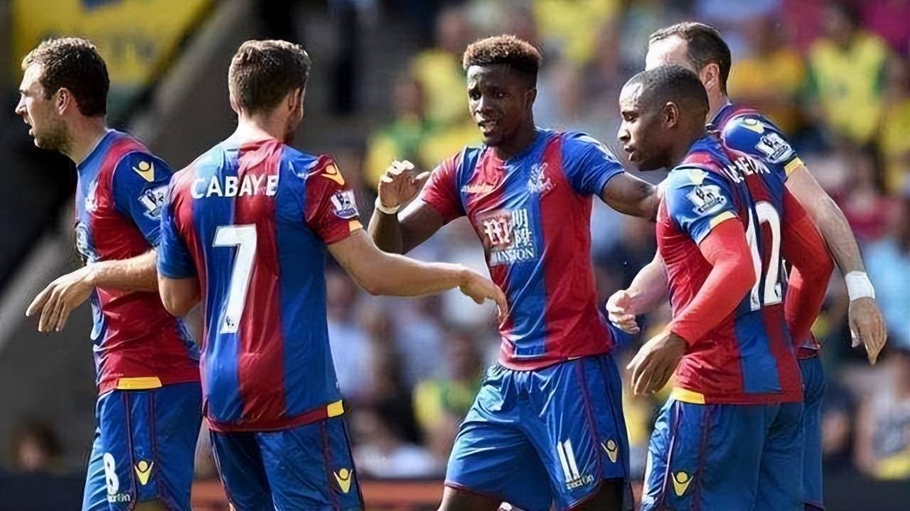 曼联7000万签沃顿有一前提，阿莫林自信可实现！卡里克钦点其接班