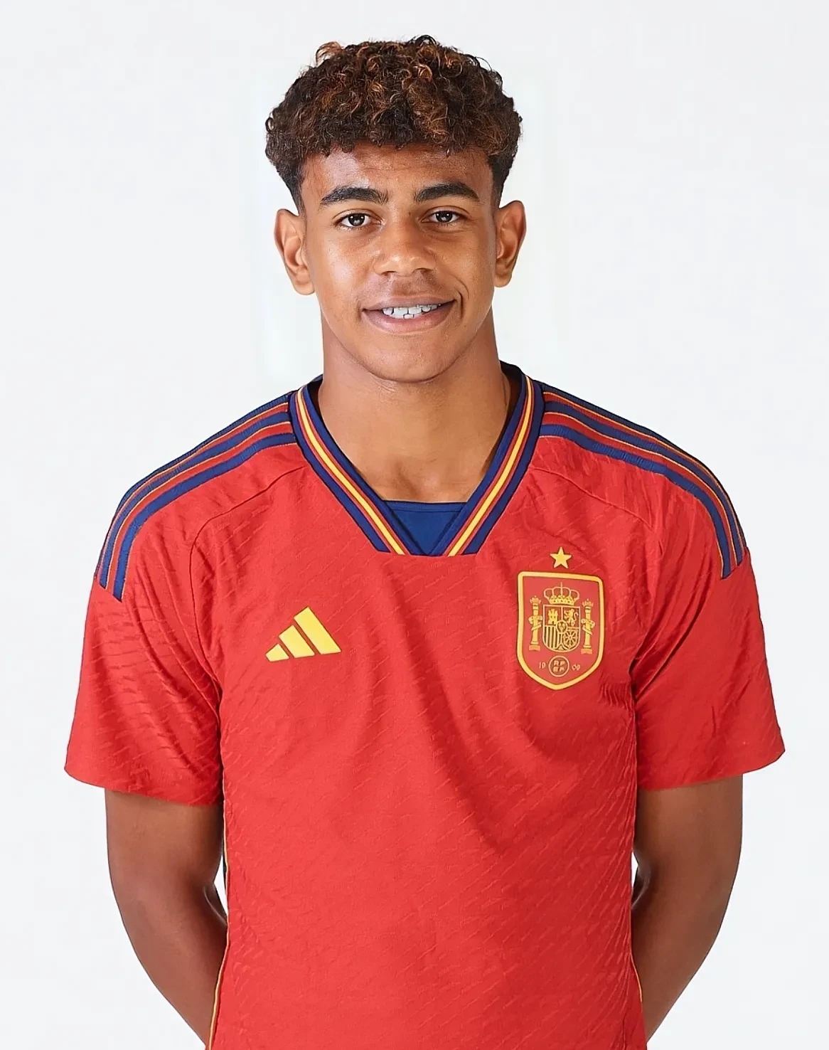 滑手扮关公成都街头玩滑板