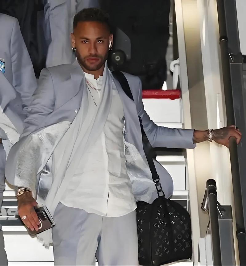 本世纪单一自然年进球榜：梅西91球居首，姆巴佩60球升至第六